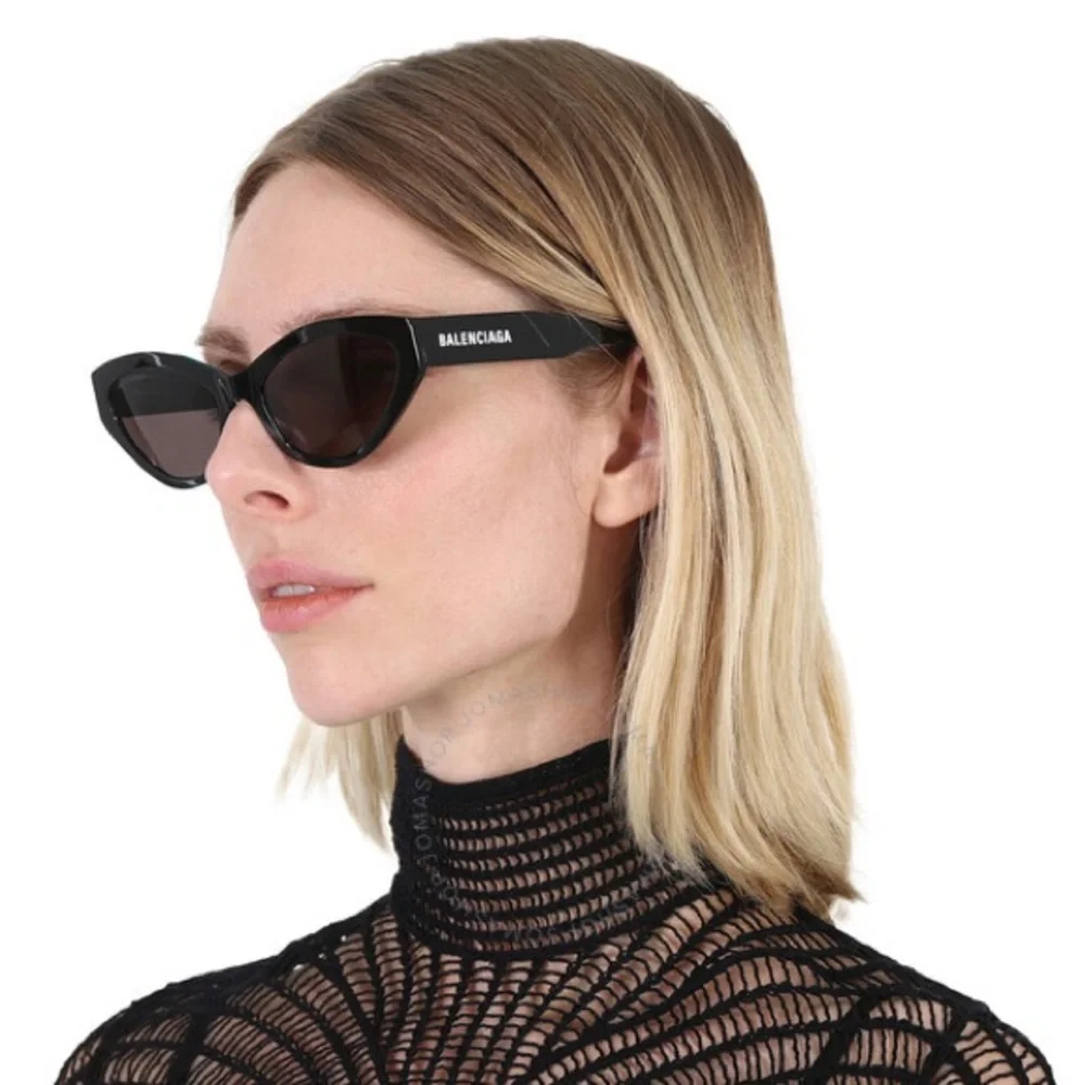 NEW BALENCIAGA BB0306S 001 CAT EYE BLACK WOMEN SUNGLASSES BALENCIAGA